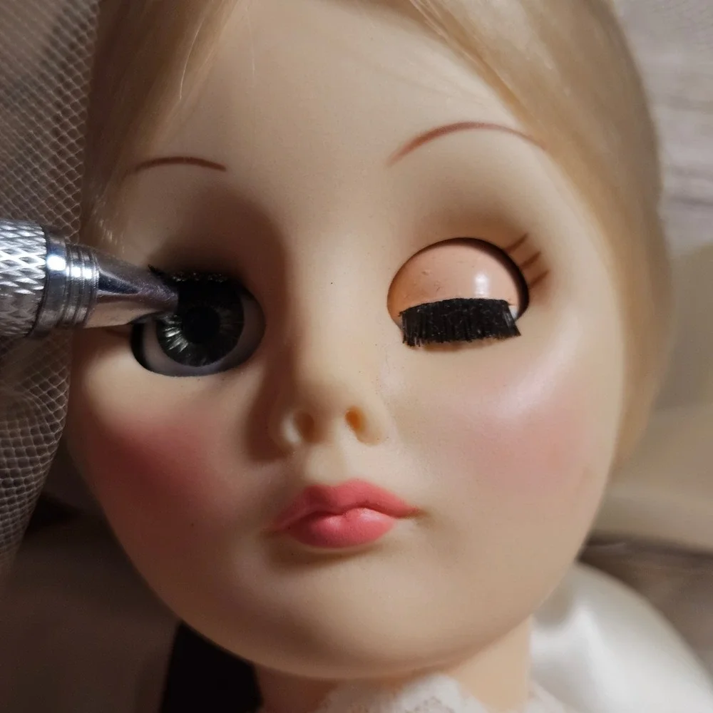 Vintage Effanbee Bride Doll 14